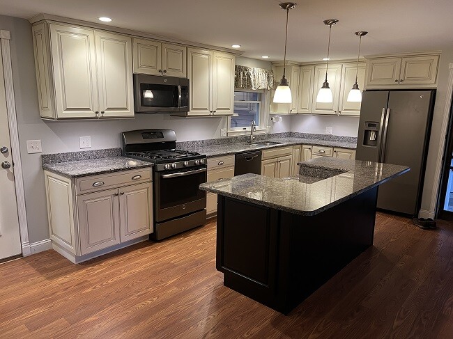 Kitchen - 4 Cortland Cir