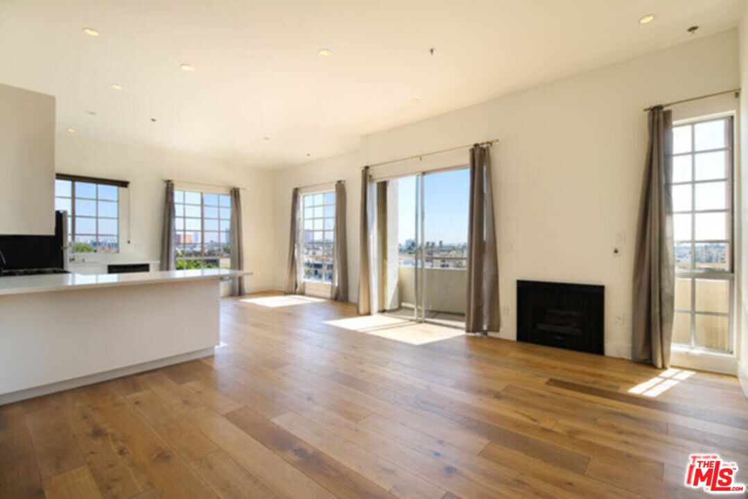 8811 Burton Way Unit 510, West Hollywood, CA 90048 Apartment for Rent