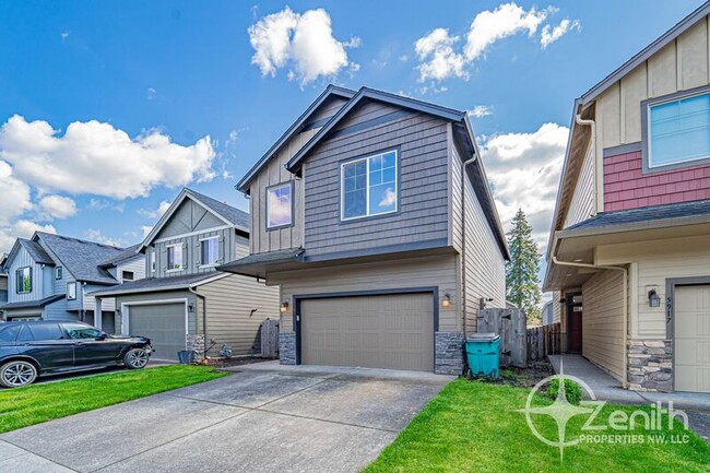 Photo - 5921 NE 48th St House