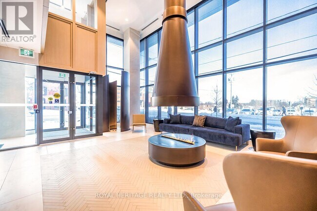 Photo du bâtiment - 201 Brock St S