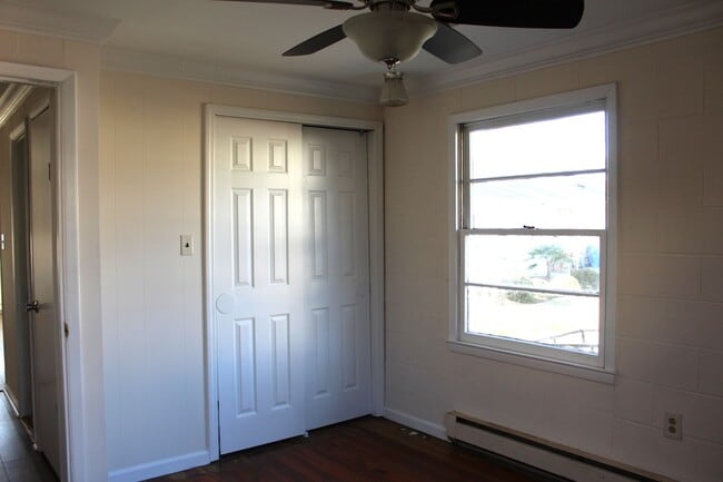 Foto del edificio - Lovely home in the Village of Oriental