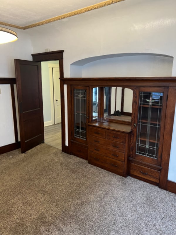 3640 E Cudahy Ave Unit Lower, Cudahy, WI 53110 Room for Rent in