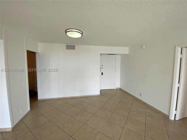 Foto del edificio - 3800 S Ocean Dr