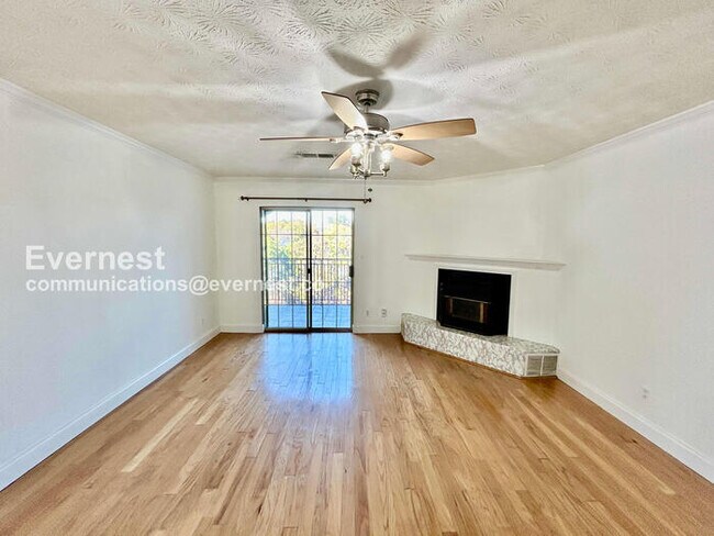 Foto del edificio - 970 Sidney Marcus Blvd NE