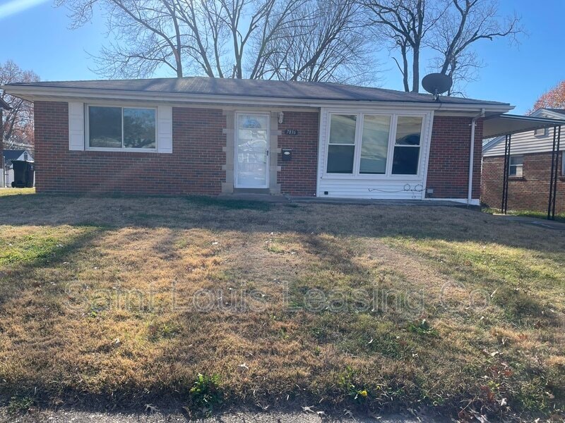 Primary Photo - 7836 Birchmont Dr