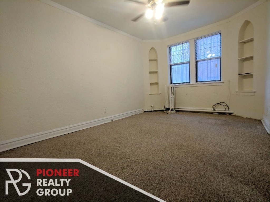Primary Photo - Heat included studio in Lincoln Square