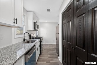 Building Photo - 1262 Kenilworth Dr SW