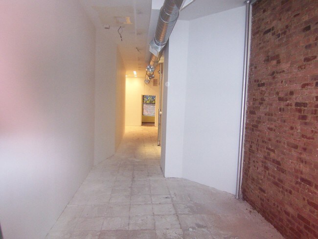Building Photo - 1752 Second Ave