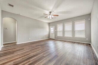 Building Photo - 3714 Logandale Ridge Ln