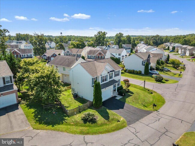 Building Photo - 35298 Balmoral Dr