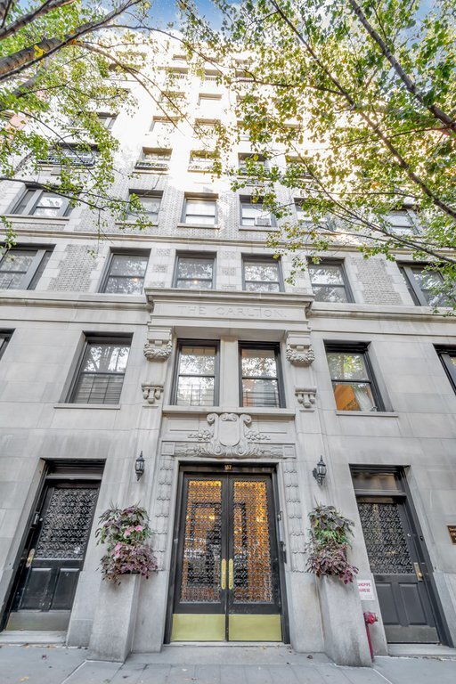 Plano de planta - 157 East 81st Street