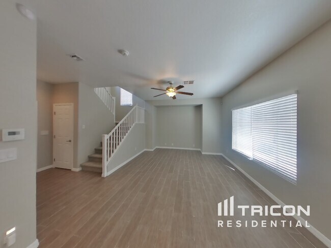 Building Photo - 934 Appaloosa Hills Avenue North Las Vegas NV