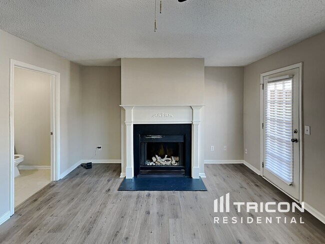 Building Photo - 3367 Parc Drive SW Atlanta GA