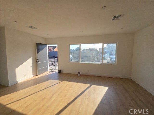 Foto del edificio - 1547 W 82nd St