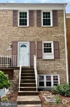 Building Photo - 14513 Golden Oak Rd