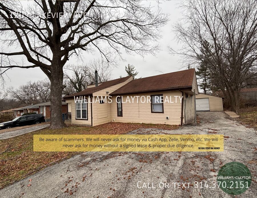 Primary Photo - Charming 3 Bedroom Home in Spanish Lake Ne...