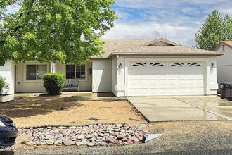 Building Photo - 7060 E Burro Ln