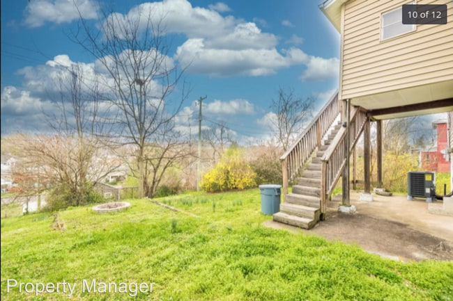 Building Photo - 3 br, 2 bath House - 217 East Columbia Ave