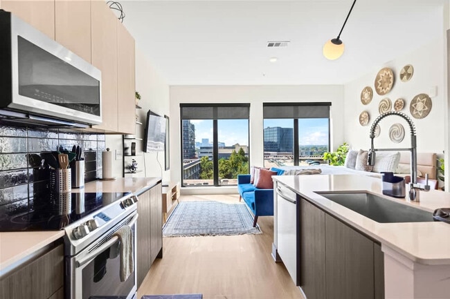 Foto del edificio - 1055 Brady Ave NW