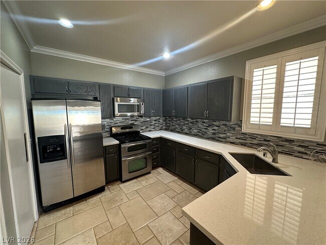 Building Photo - 7115 Hedgemaple Ct