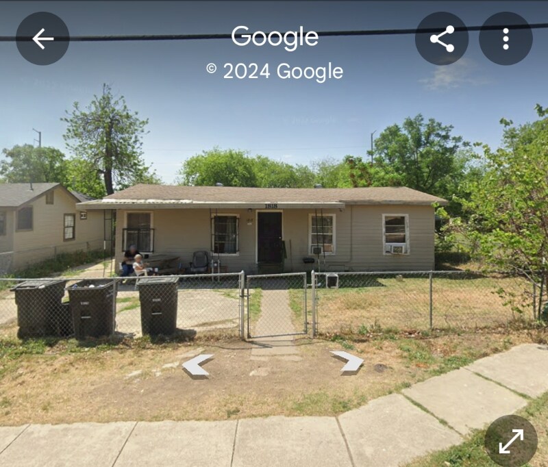 Primary Photo - 1818 Hays St