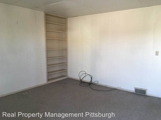 Foto del edificio - 65-67 W Broadway Ave