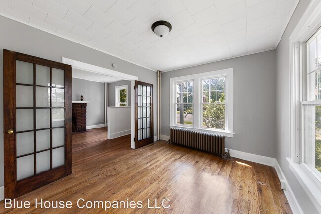 Building Photo - 5 br, 2 bath House - 971 Washington Avenue
