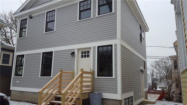Foto del edificio - 11 1/2 Dartmouth St