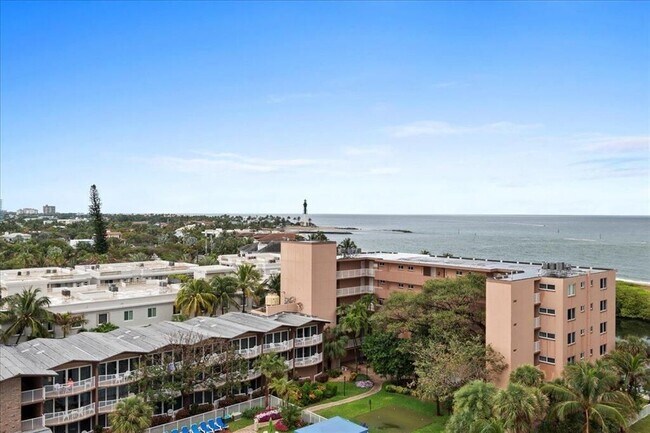 Foto del edificio - 1630 N Ocean Blvd
