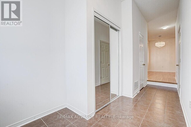 Photo du bâtiment - 137 Laramie Crescent