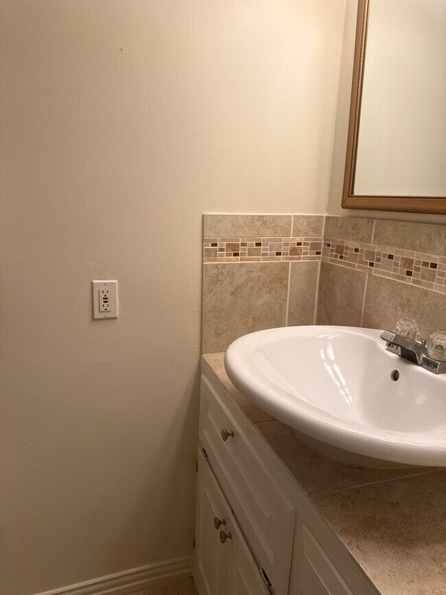 Foto del edificio - 14405 RM 1826