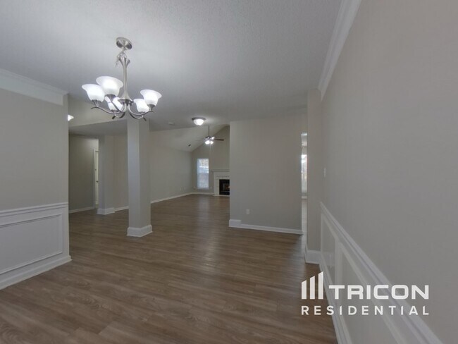 Building Photo - 8342 Vermilion Drive Charlotte NC