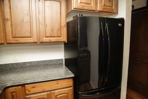Foto del edificio - 604 White Mountain Dr