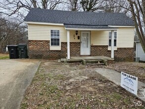Building Photo - 442 Avon Ave