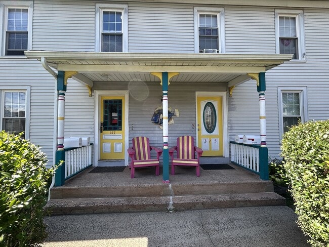 Building Photo - 377 S Main St