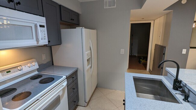 Foto del edificio - 1253 SW 46th Ave