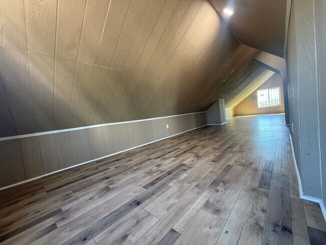Foto del edificio - 6173 Montezuma Rd