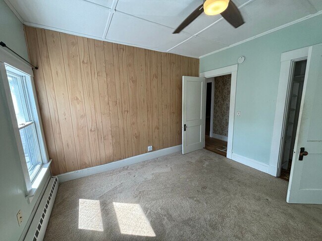 Building Photo - 31 Boutelle Ave