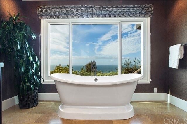 Building Photo - 1175 Coast View Dr