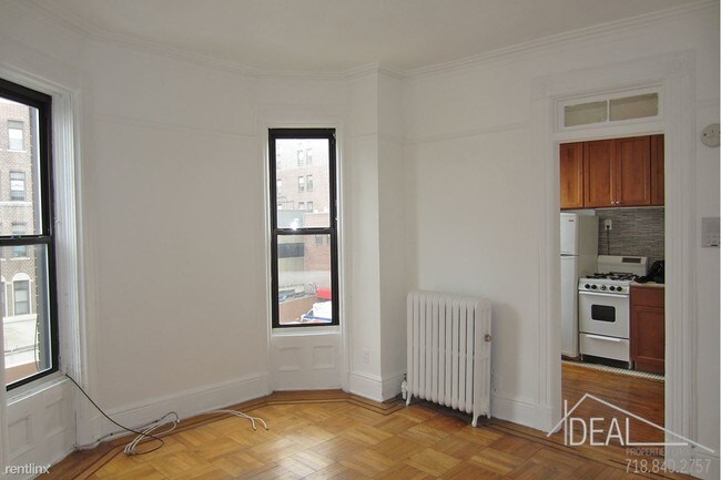 Foto del edificio - 472 7th St