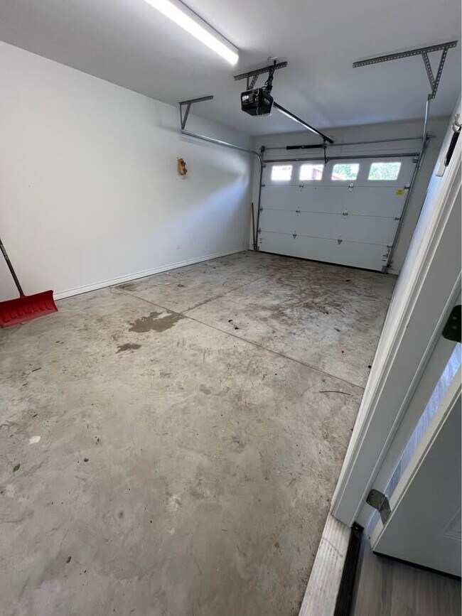 Photo du bâtiment - 3250 River St