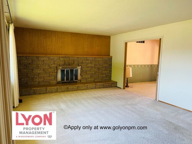 Building Photo - 3 br, 2 bath House - 8919 2nd Avenue