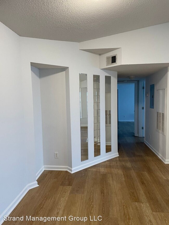 Building Photo - 2 br, 2 bath House - 2273 Huntingdon Drive...