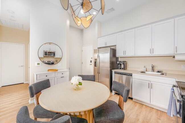 Foto del edificio - 3136 Meade Ave