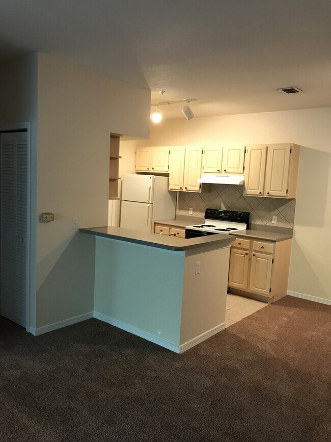 Foto del edificio - 1/1 Ground Floor Condo Visconti in Maitland $1195!