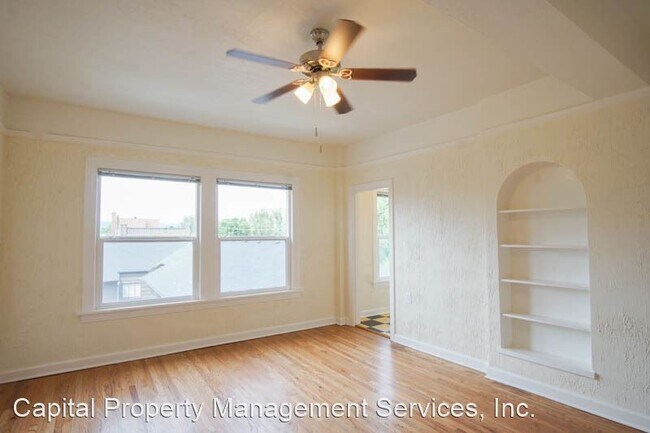 Foto del edificio - 2138-2138 NE Halsey St