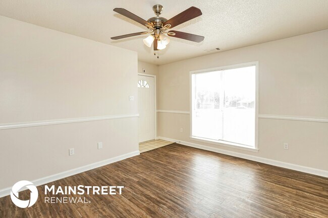 Foto del edificio - 4448 Kingsmen Cove