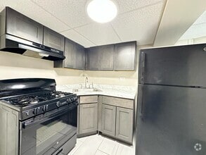 Building Photo - 6766 Blakemore St