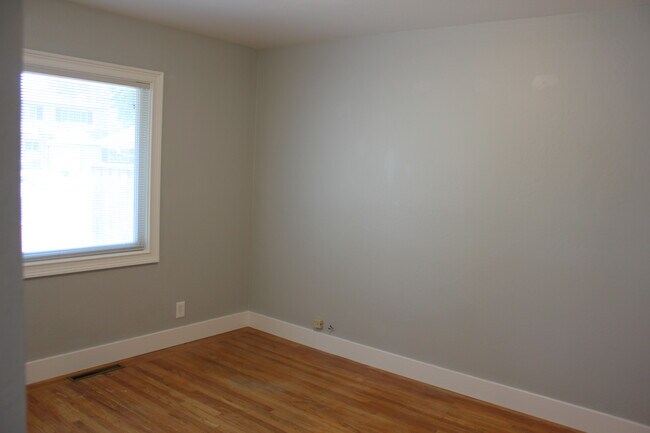 Bedroom 2 - 367 Montclair Drive