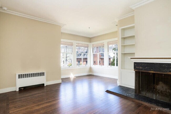 Building Photo - 2989 Jackson St